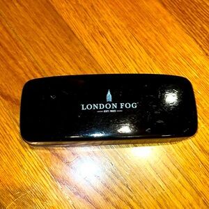 London Fog sunglass or eyeglass case / black